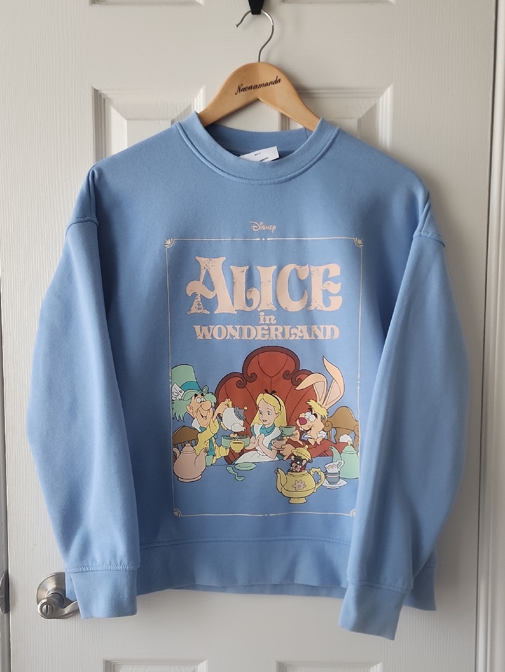 Primark x Disney Alice in Wonderland Sky Blue Graphic Crewneck - Picture 2 of 10